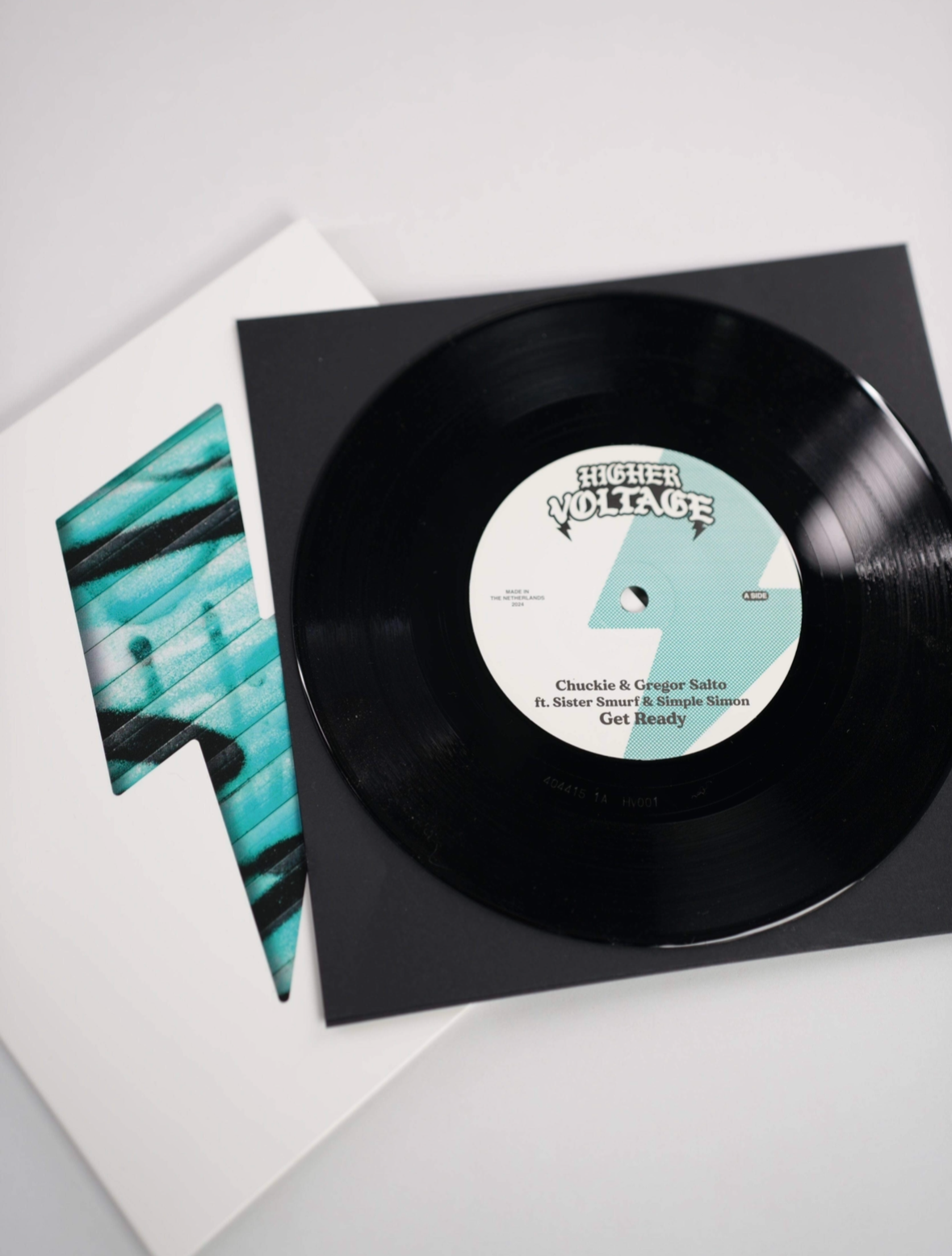 7 Inch Vinyl (limited edition) - Chuckie & Gregor Salto ft. Sister Smurf & Simple Simon - Get Ready