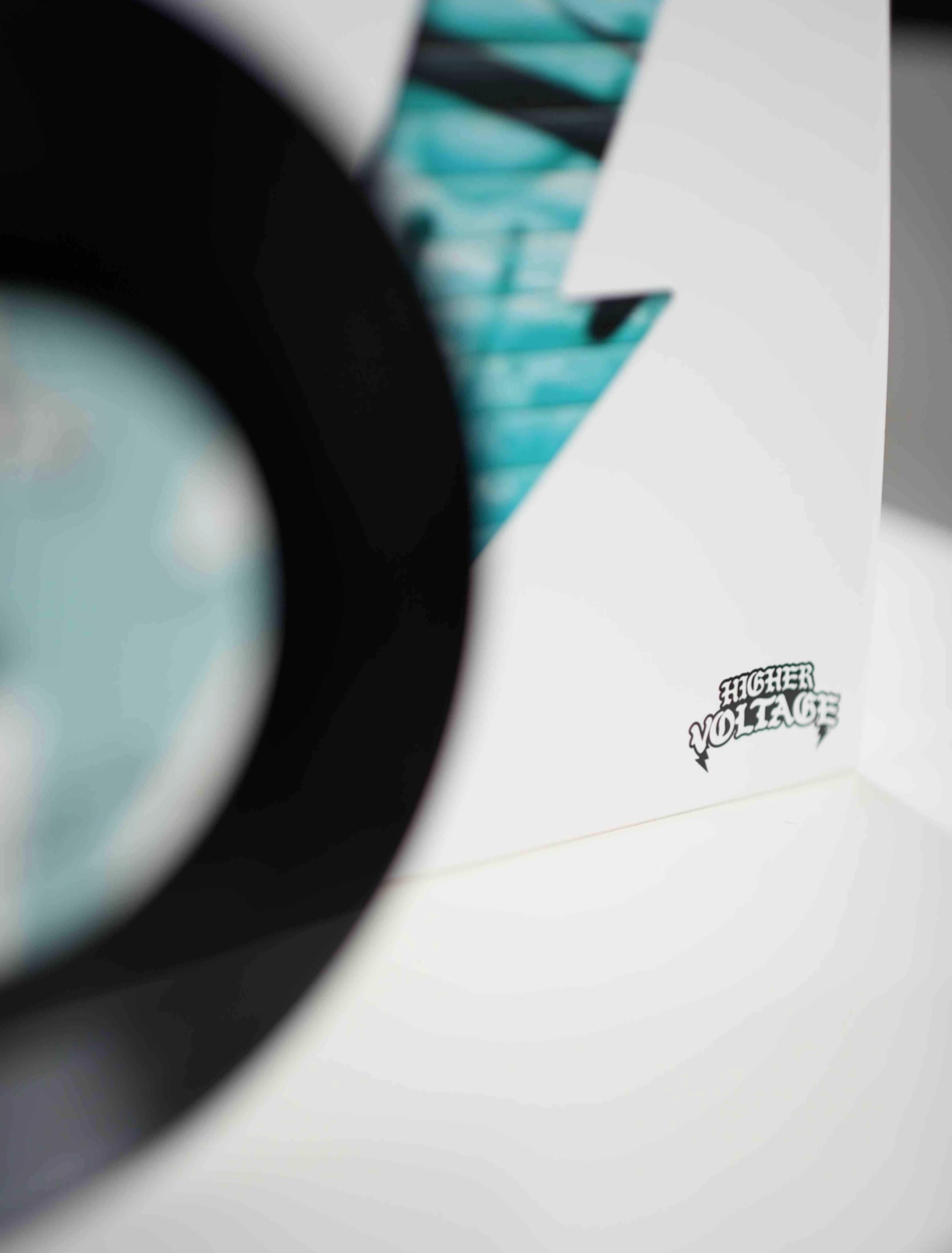 7 Inch Vinyl (limited edition) - Chuckie & Gregor Salto ft. Sister Smurf & Simple Simon - Get Ready
